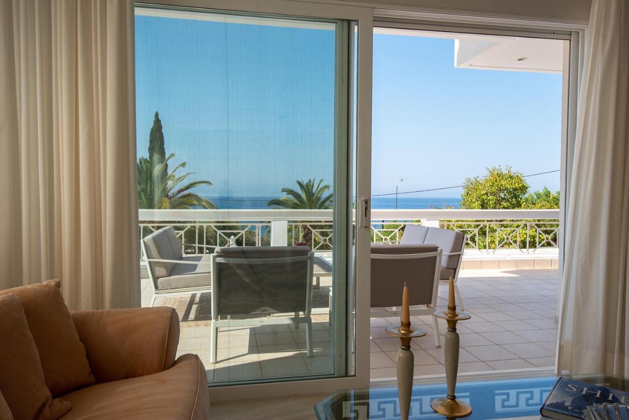 Kamariyo Athens Riviera Villa