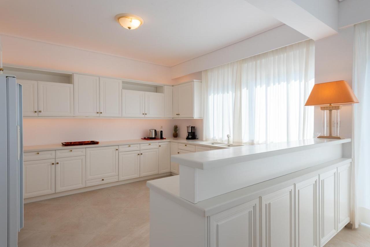 Villa Kamariyo Athens Riviera