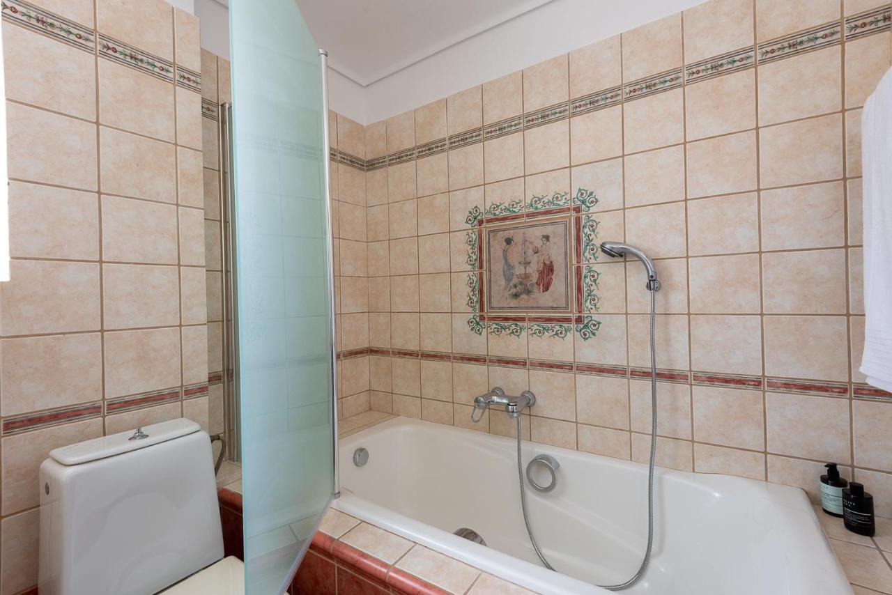 Kamariyo Athens Riviera * Palaiá Fókaia